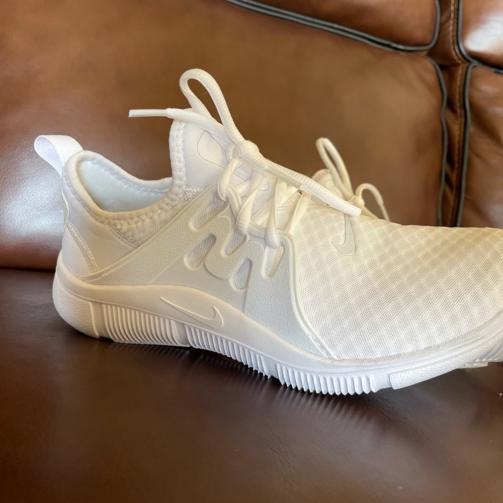 Nike Acalme Women’s Shoes